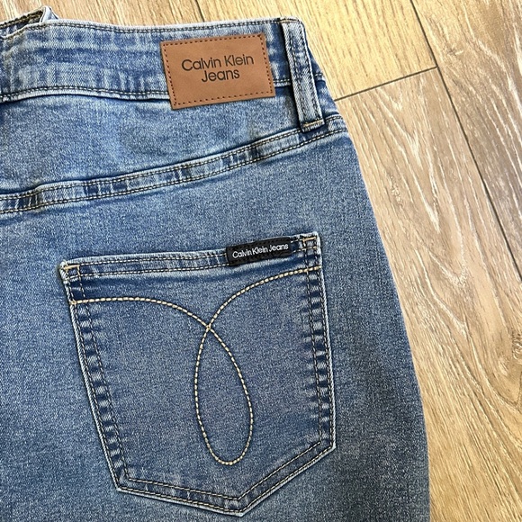 CALVIN KLEIN JEANS | High Rise Blue Denim Maxi Skirt - Picture 9 of 12